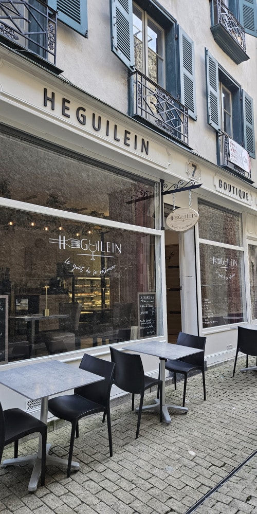 notre boutique heguilein traiteur boutique a tapas a bayonne